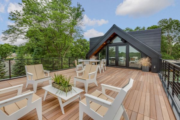 Deck Construction in Columbia