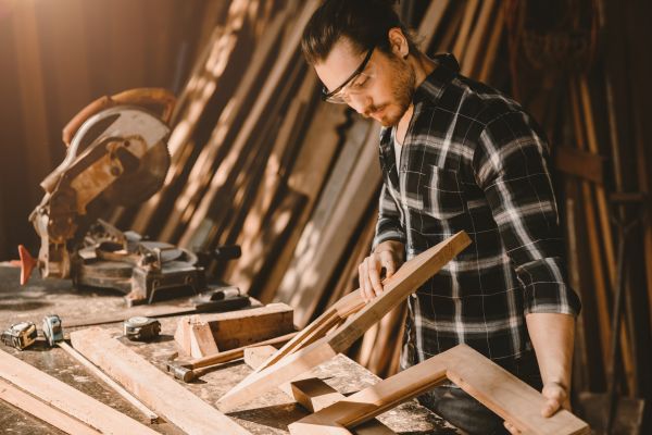 Carpentry Contractor Service
