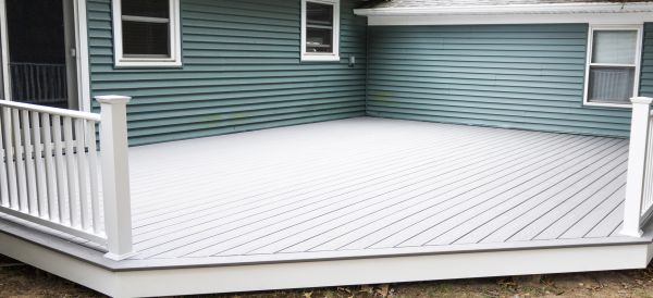 Cost of Vinyl Decking Installation in Columbia